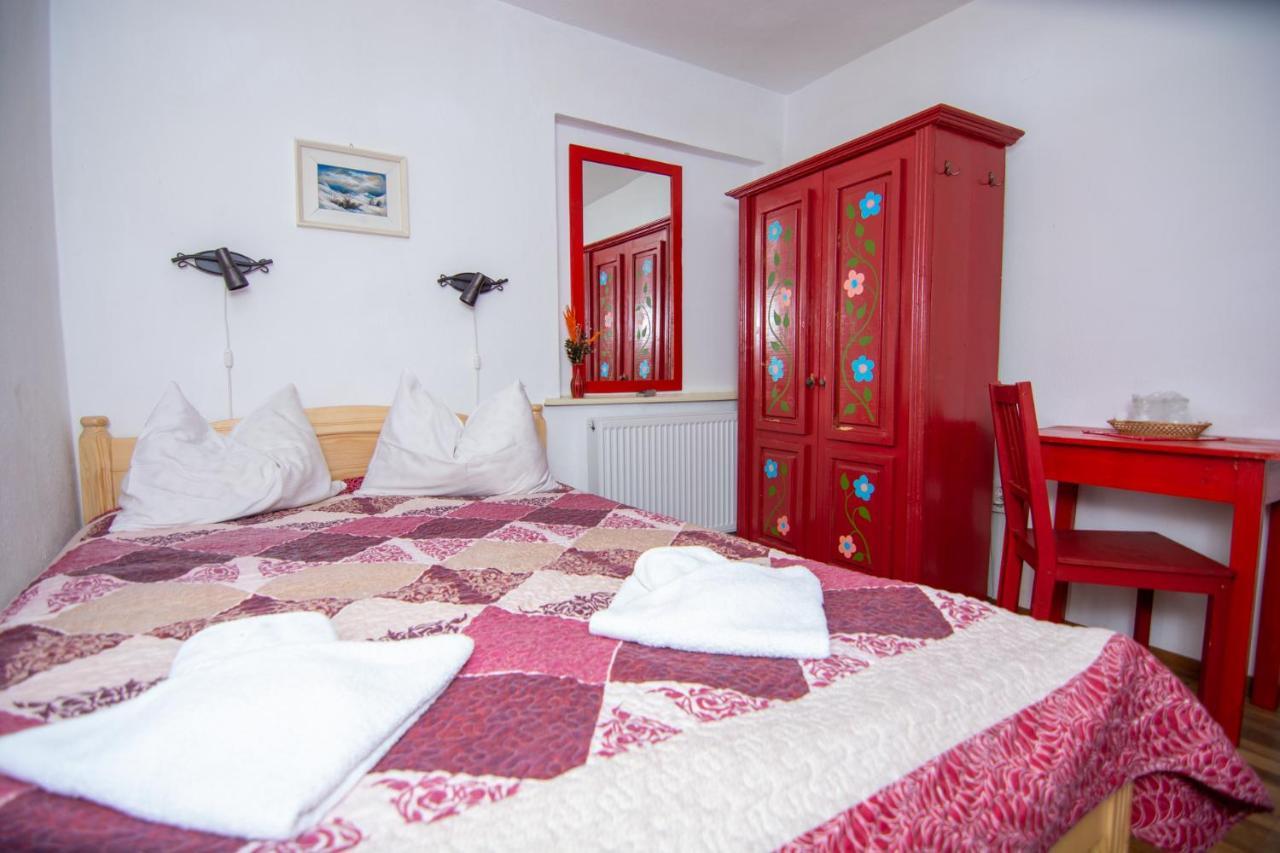 Pension Csomad BaileTusnad Extérieur photo