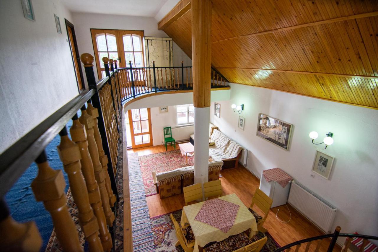 Pension Csomad BaileTusnad Extérieur photo
